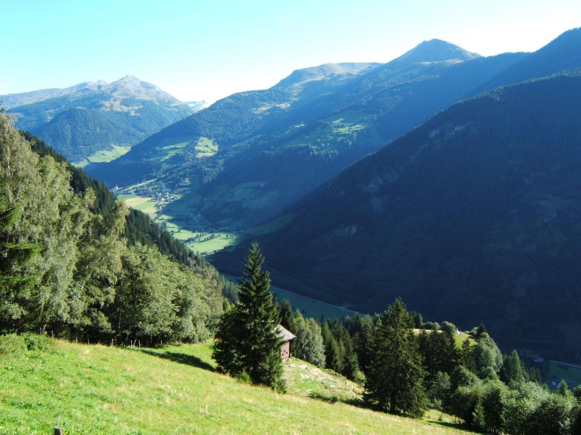 Chalet In Moertschach In Carinthia With Garden المظهر الخارجي الصورة